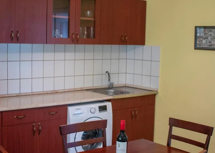Kiskakas Vendeghaz * Székkutas
